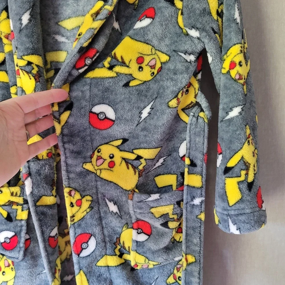 Pokémon Pikachu Plush Fleece Bathrobe Grey Yellow Kids Size Medium (M)